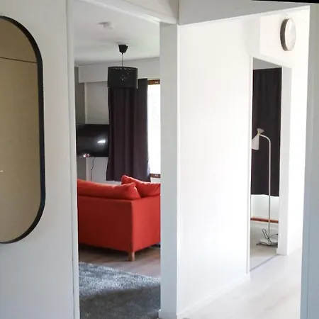 Kuukkeli Apartment *